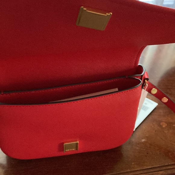 Tory Burch crossbody - Picture 3 of 11